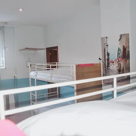 Beach And Center Backpackers Auberge de jeunesse *