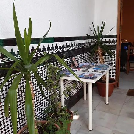 Beach And Center Backpackers Hostel Malaga