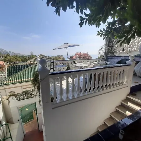 Beach And Center Backpackers Hostel Malaga