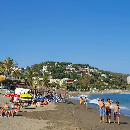 Beach And Center Backpackers * 马拉加